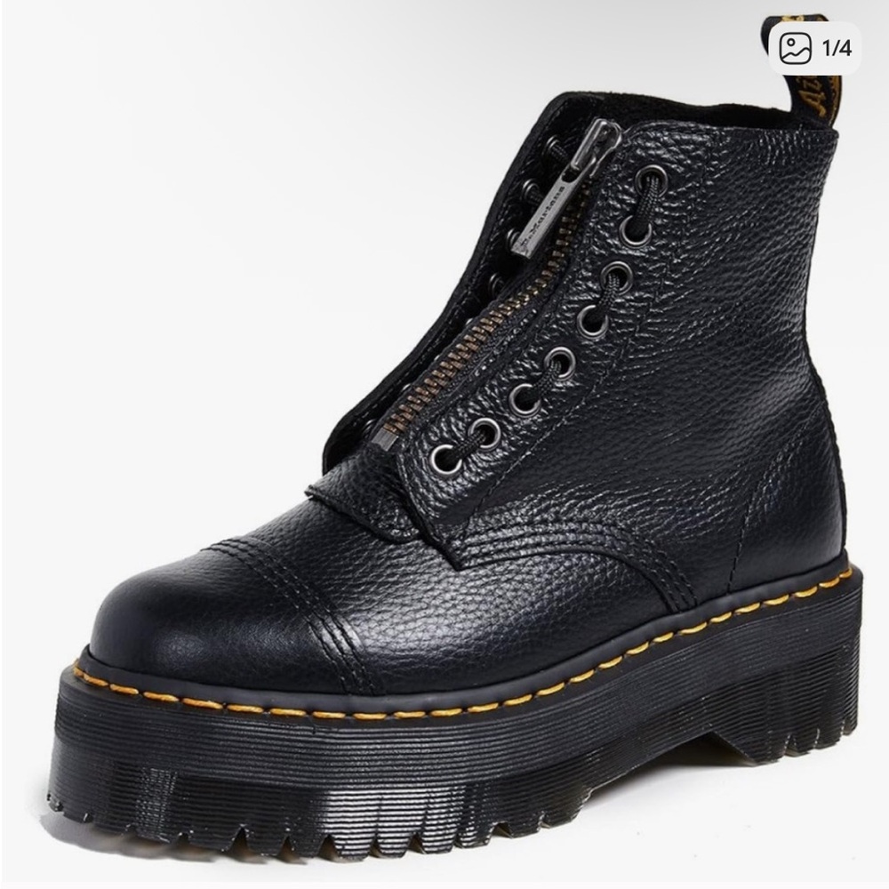 EUC Dr Marten Sinclair black platform boots front zipper Size 6
